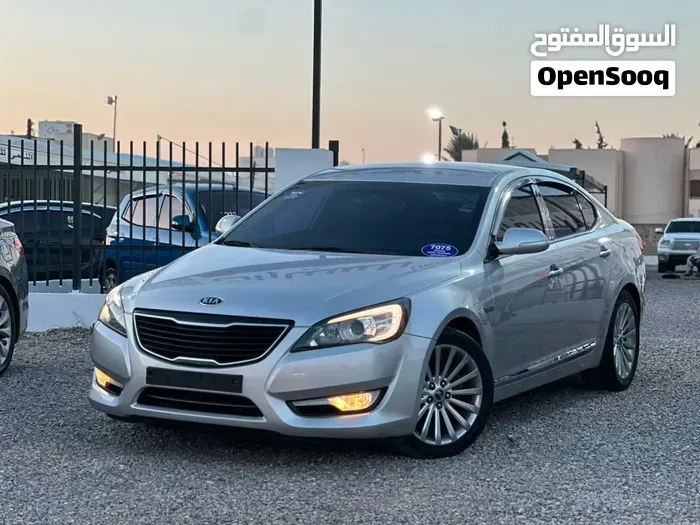 Kia Cadenza 2012 photo 3
