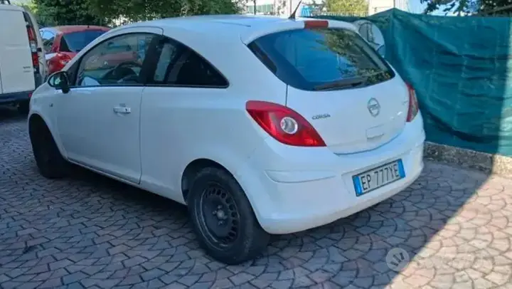 Opel Corsa 2013 photo 4
