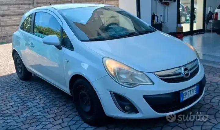 Opel Corsa 2013 photo 3