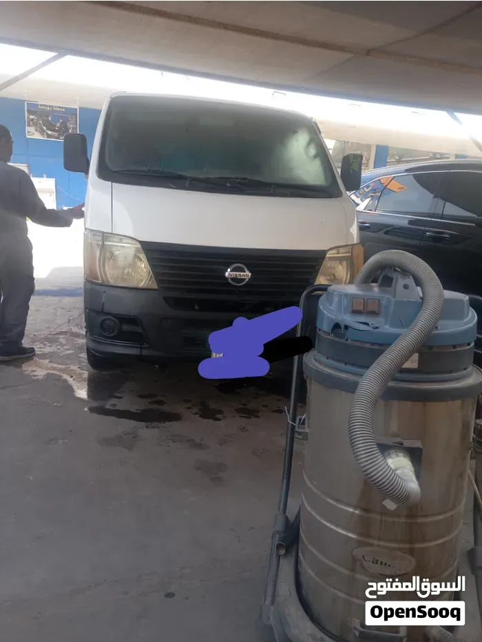 Nissan Urvan