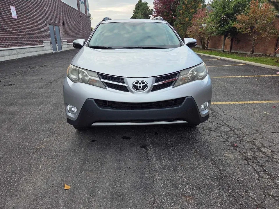 Toyota Rav4 2014 photo 2