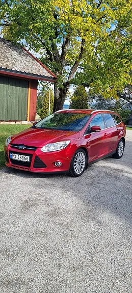 Ford Focus 2014 photo 2