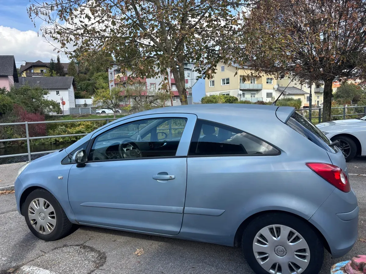 Opel Corsa 2007 photo 2