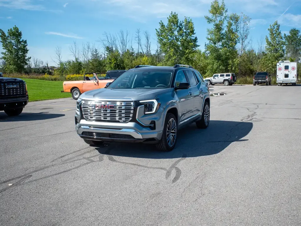 GMC Terrain 2027 photo 4