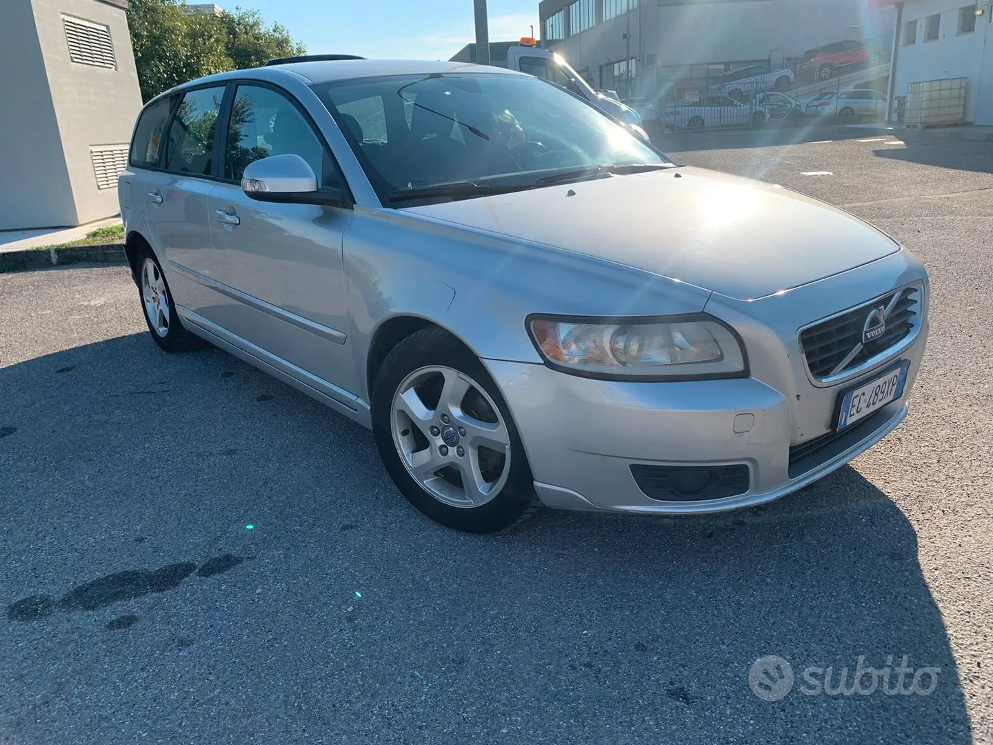 Volvo V50 2010 photo 3
