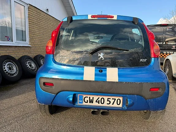 Peugeot 107 2012 photo 4