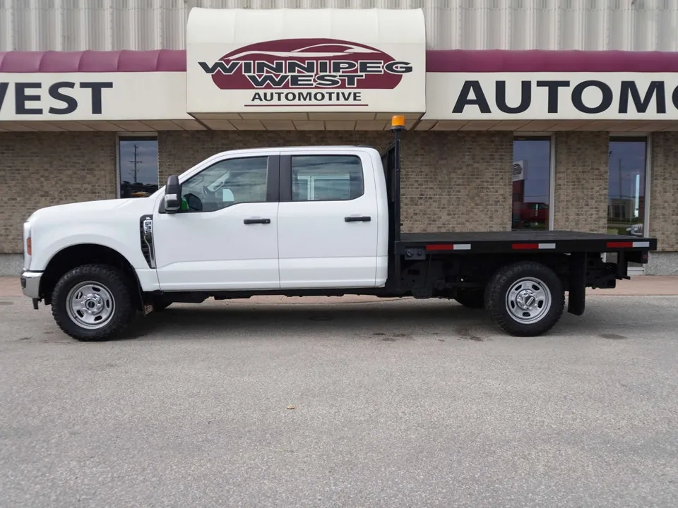 Ford F350 2024 photo 3
