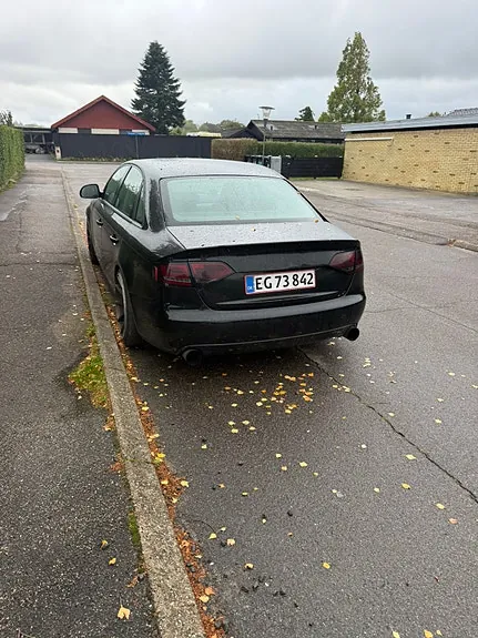 Audi A4 2008 photo 2