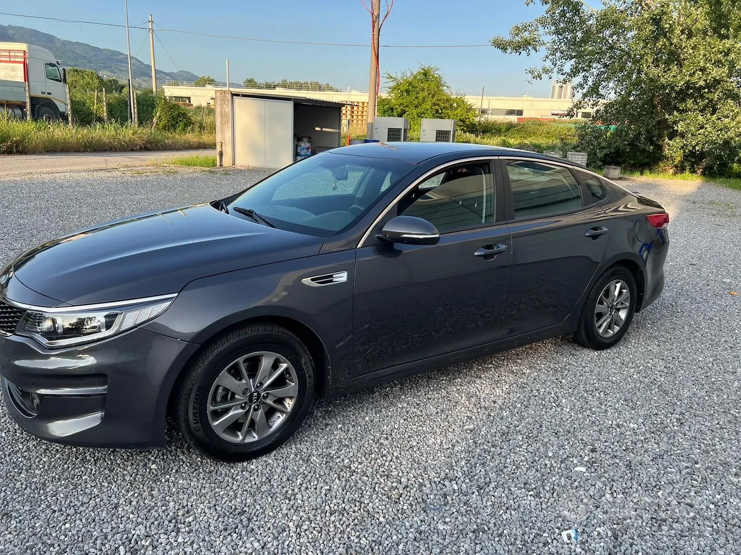 Kia Optima 2019 photo 2
