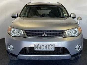 Mitsubishi Outlander 2005 photo 3