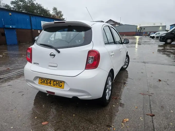 Nissan Micra 2014 photo 2