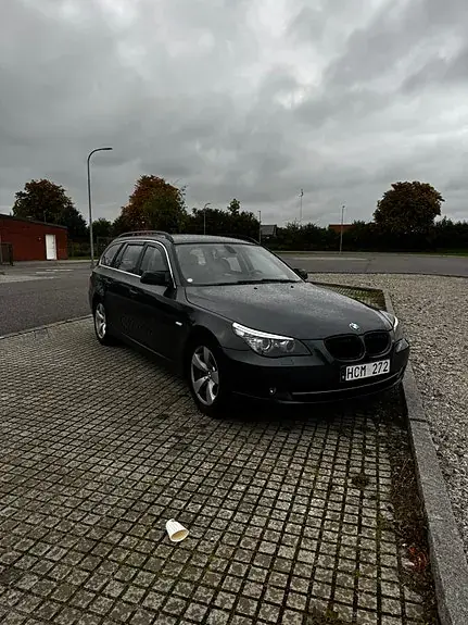 BMW 520I 2010 photo 2