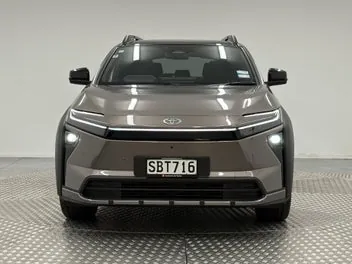 Toyota Bz4X 2026 photo 4