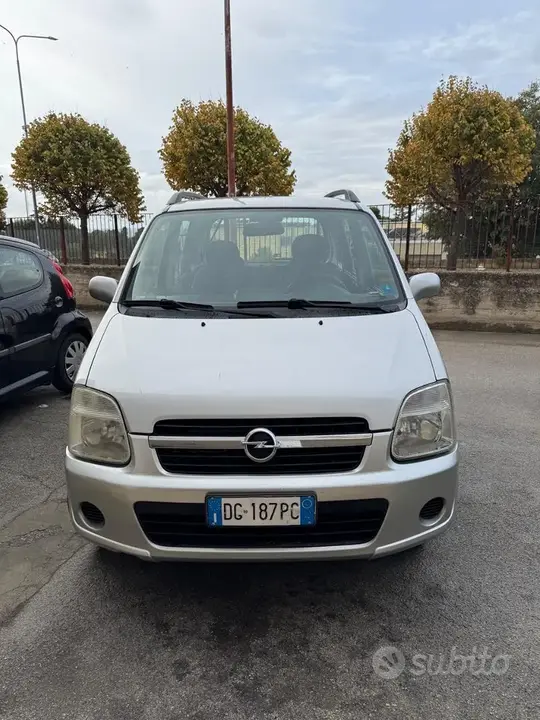 Opel Agila