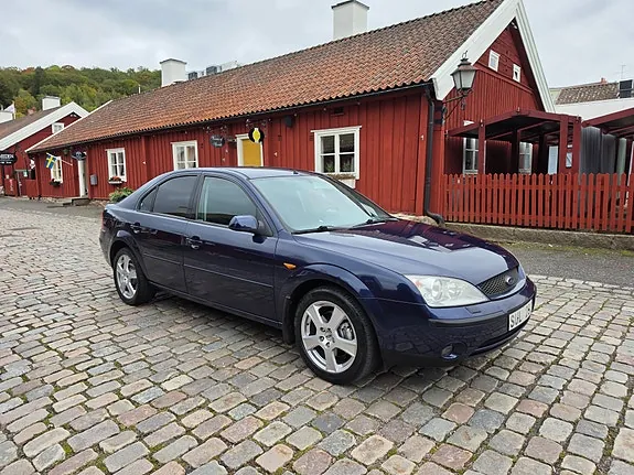Ford Mondeo 2002 photo 2
