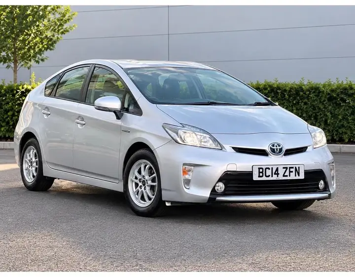 Toyota Prius 2014 photo 5