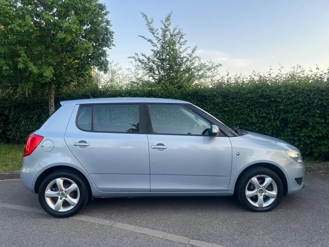 Skoda Fabia 2011 photo 5
