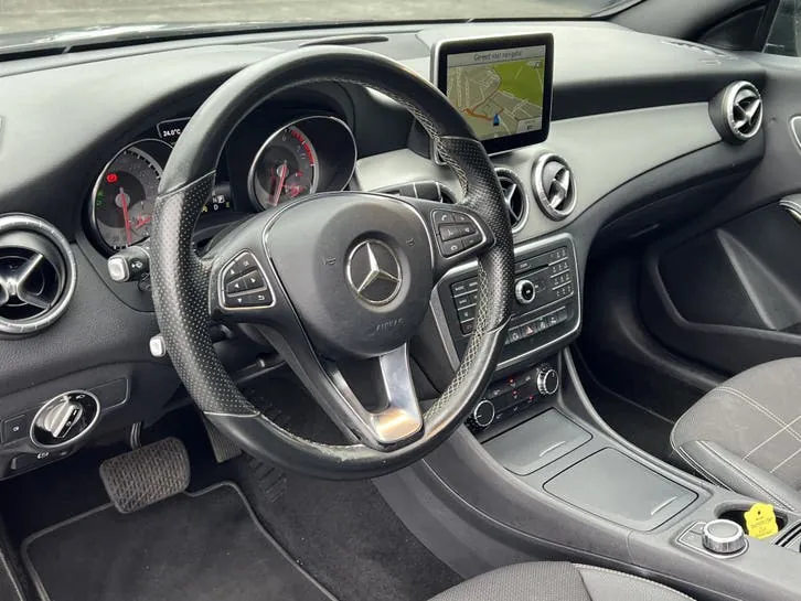 Mercedes-Benz Cla 2015 photo 3