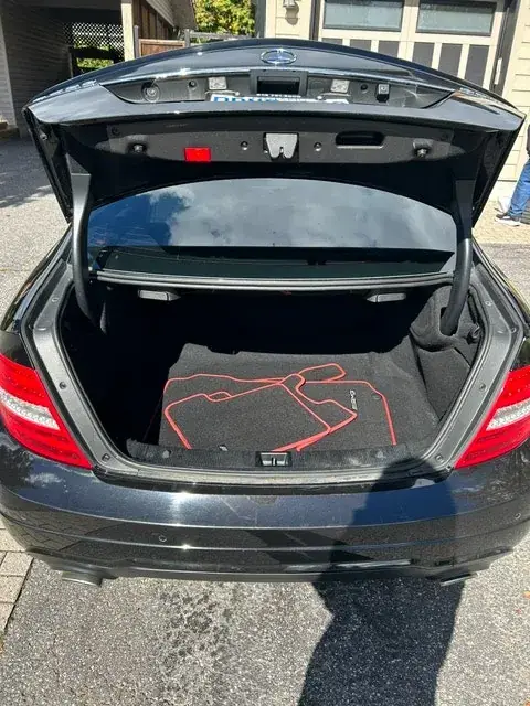Mercedes-Benz C350 2015 photo 2
