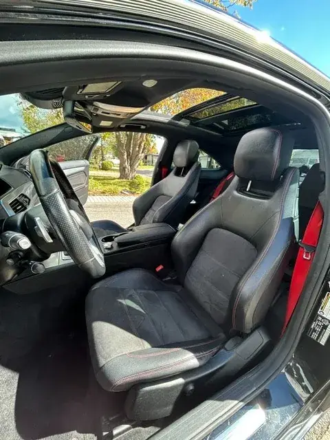 Mercedes-Benz C350 2015 photo 3