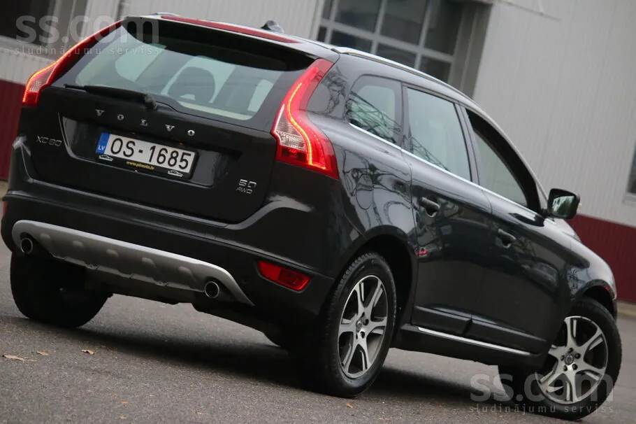 Volvo Xc60 2011 photo 2