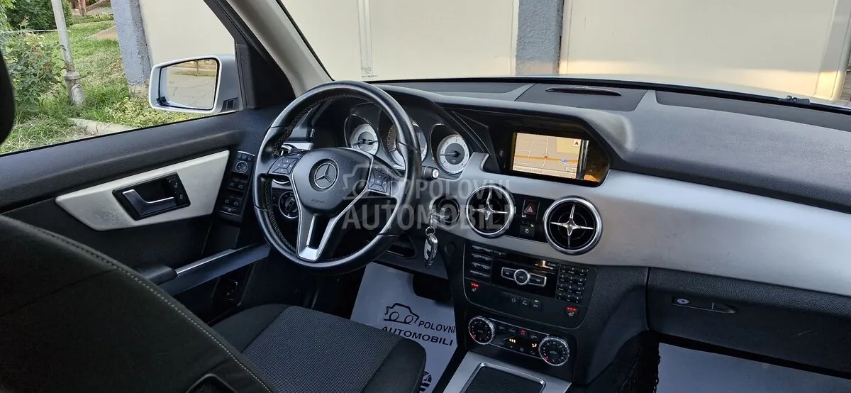 Mercedes-Benz Glk Class 2014 photo 2