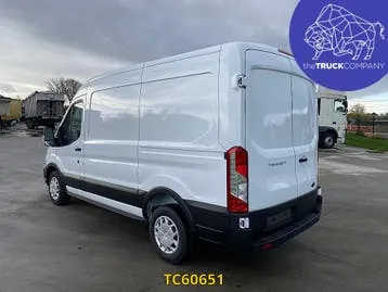 Ford Transit 2025 photo 3