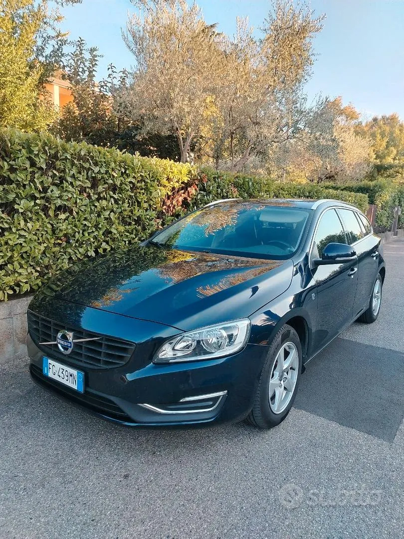 Volvo V60 2016 photo 2