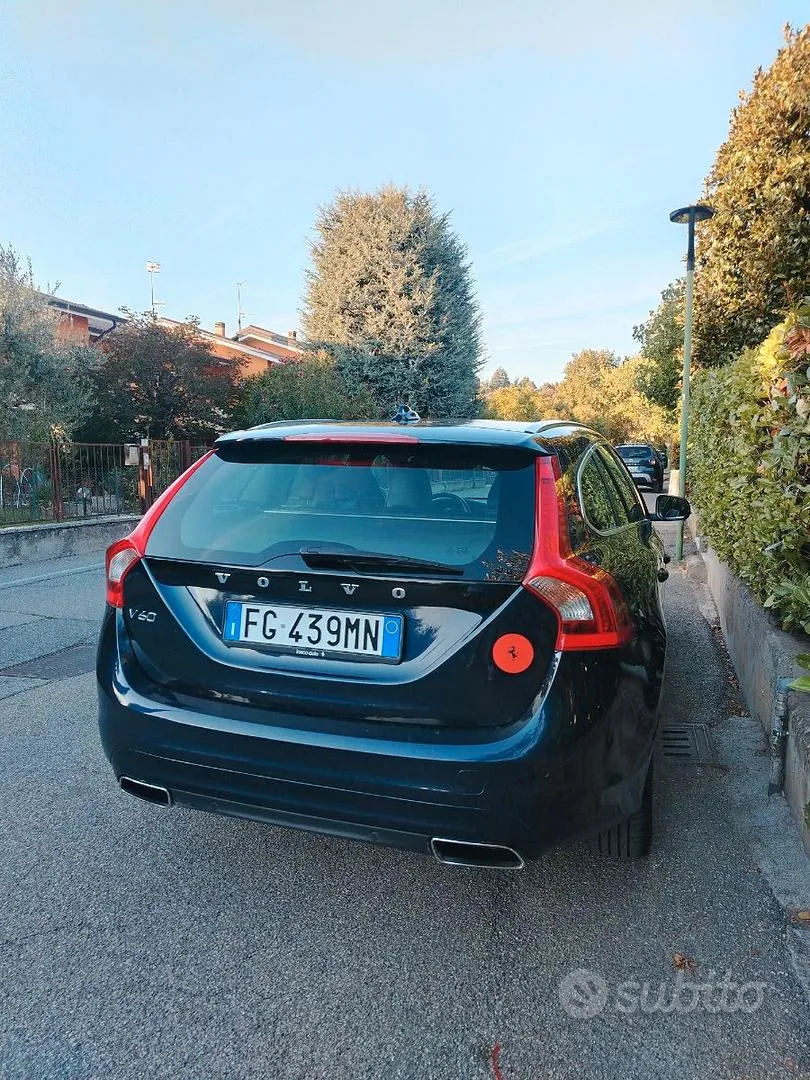 Volvo V60 2016 photo 3