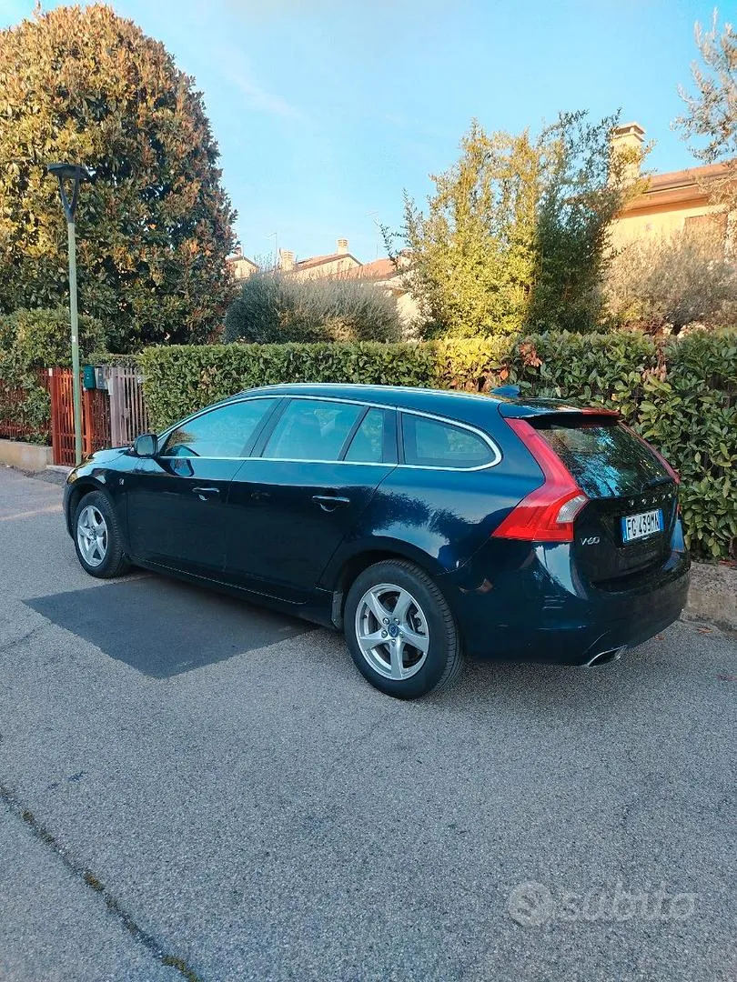 Volvo V60 2016 photo 4