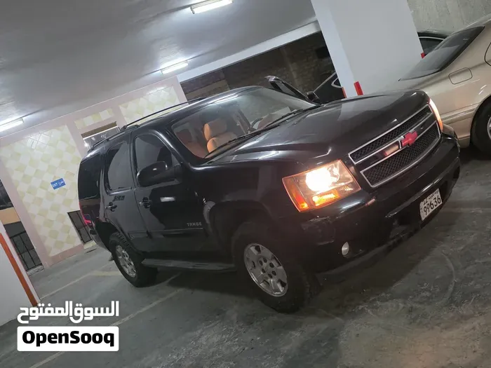 Chevrolet Tahoe 2012 photo 3