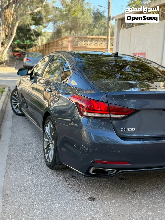 Genesis Sonata 2016 photo 3