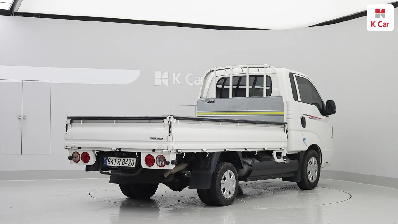Kia Bonggo Iii Truck Lpi Cargo 2022 photo 2