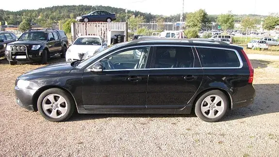 Volvo V70 2013 photo 4
