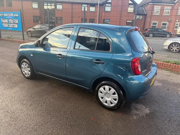 Nissan Micra 2013 photo 3