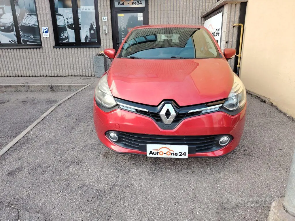 Renault Clio 2015 photo 2