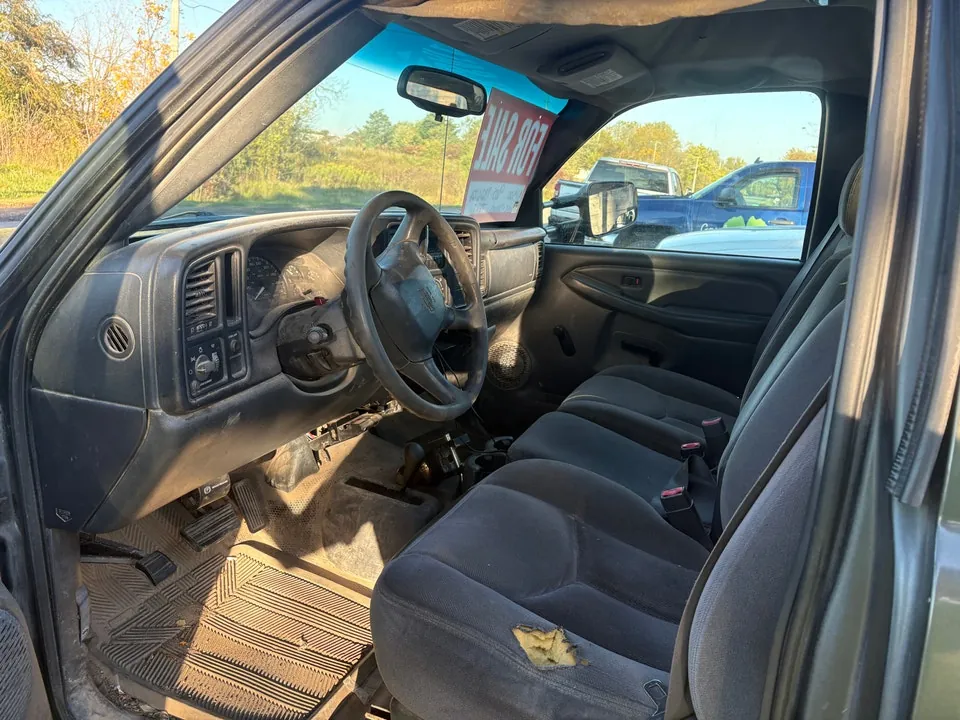 Chevrolet Silverado 2500 2002 photo 4