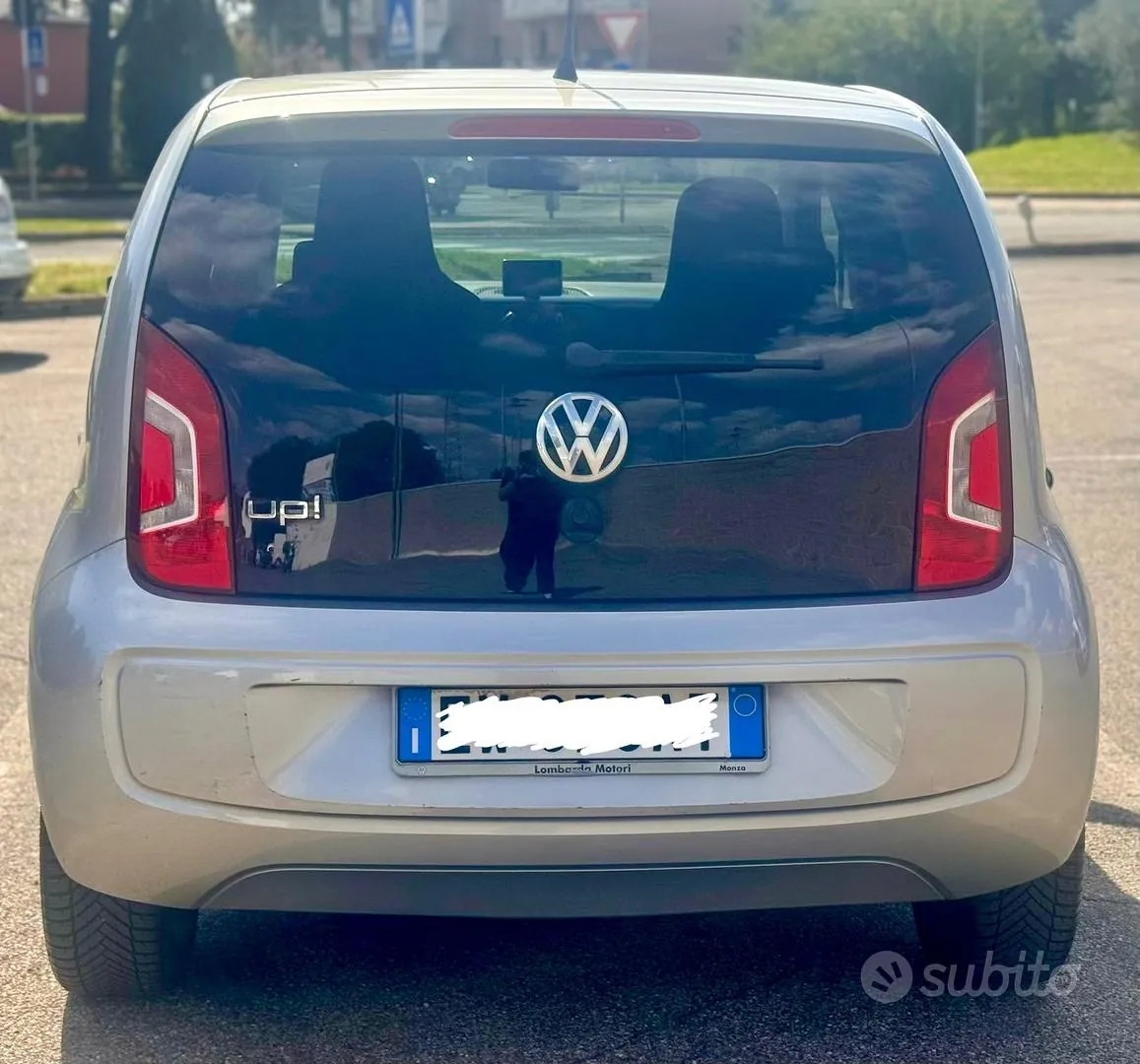 Volkswagen Up 2014 photo 5