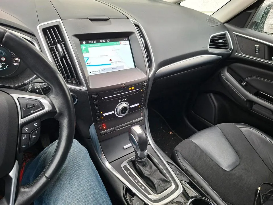 Ford S-Max
