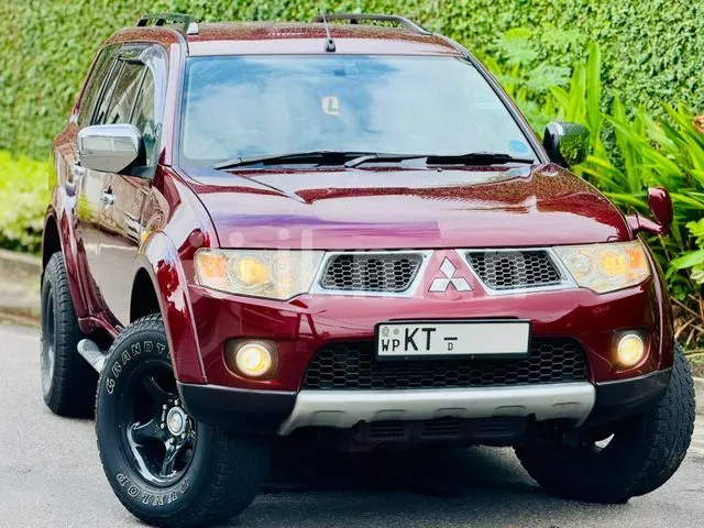 Mitsubishi Montero