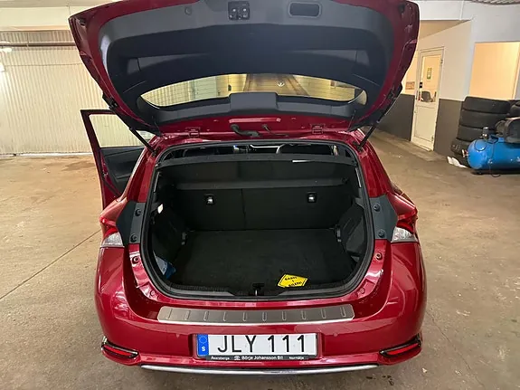 Toyota Auris 2018 photo 5