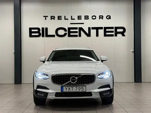 Volvo V90 Cross Country 2018 photo 4