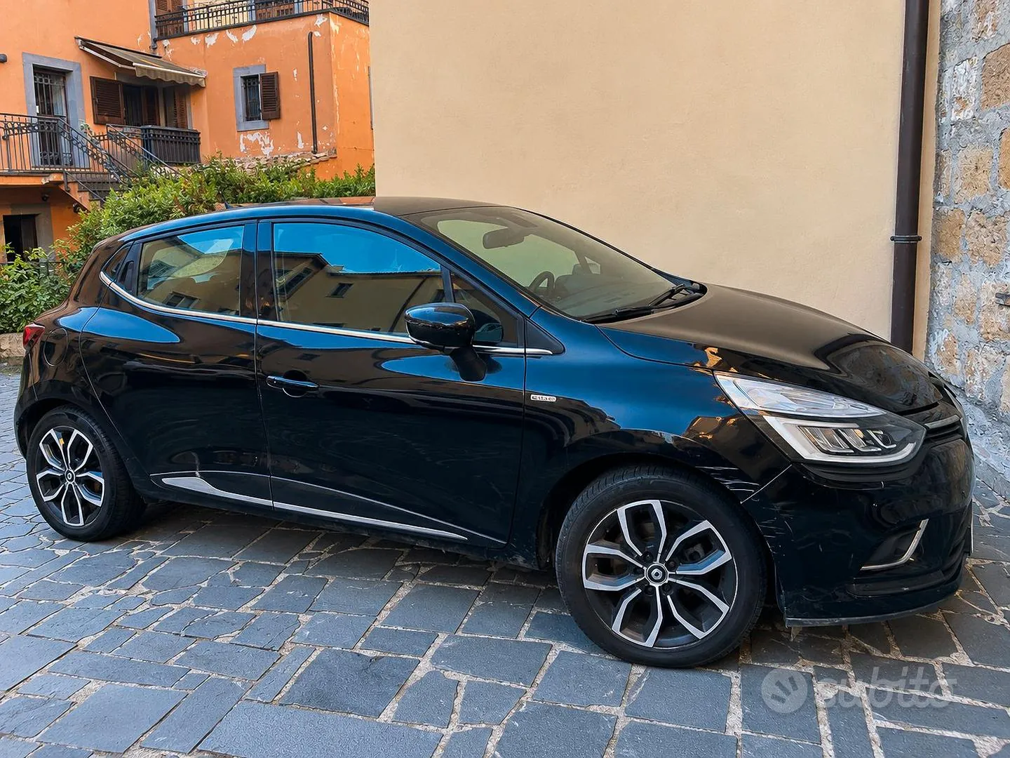 Renault Clio 2018 photo 2