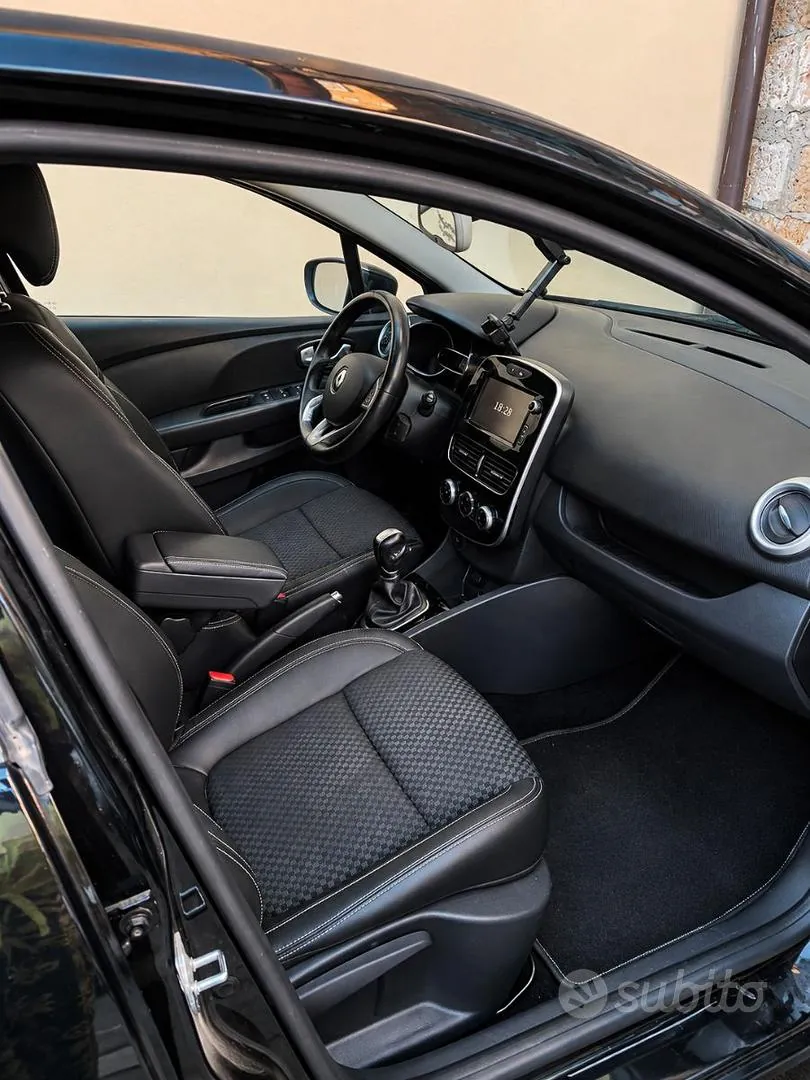 Renault Clio 2018 photo 4