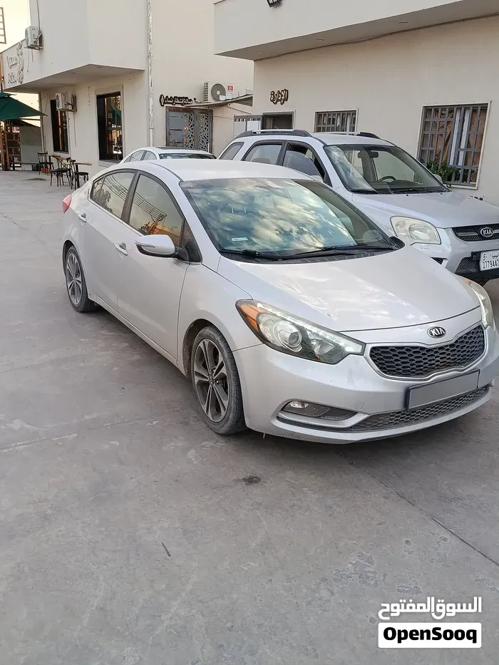 Kia Forte 2015 photo 2