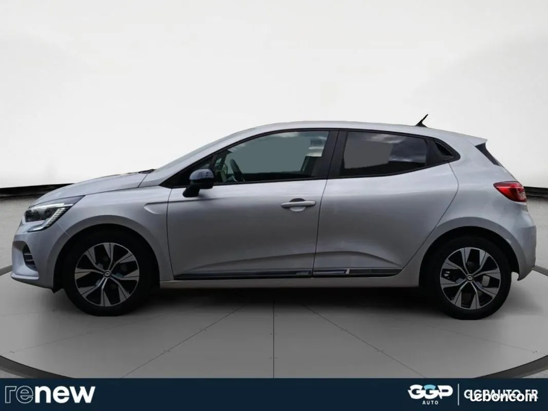 Renault Clio 2023 photo 2