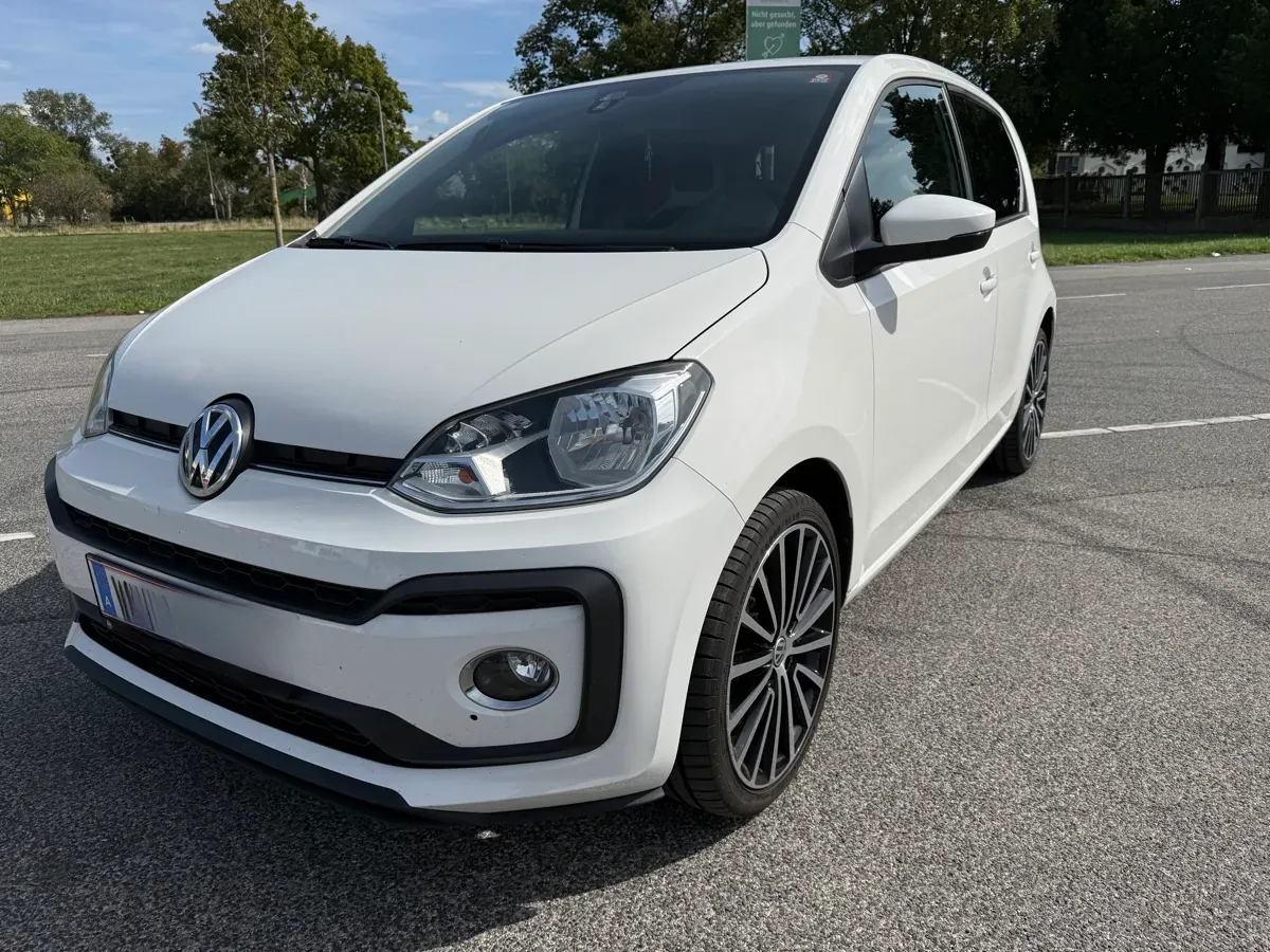 Volkswagen Up