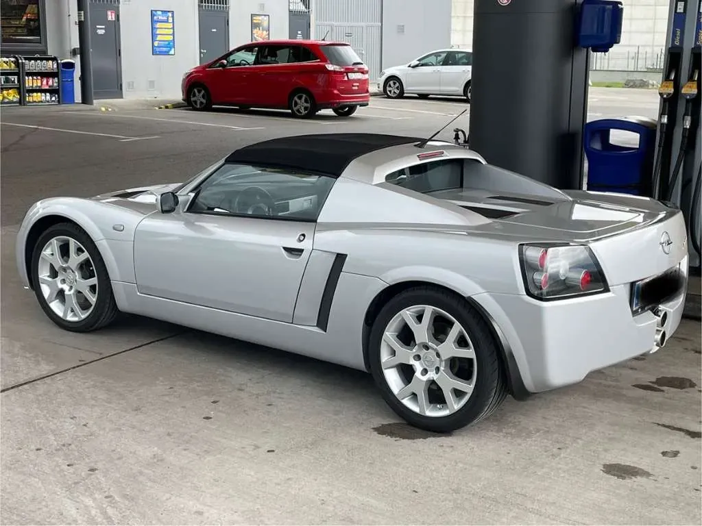 Opel Speedster 2002 photo 3