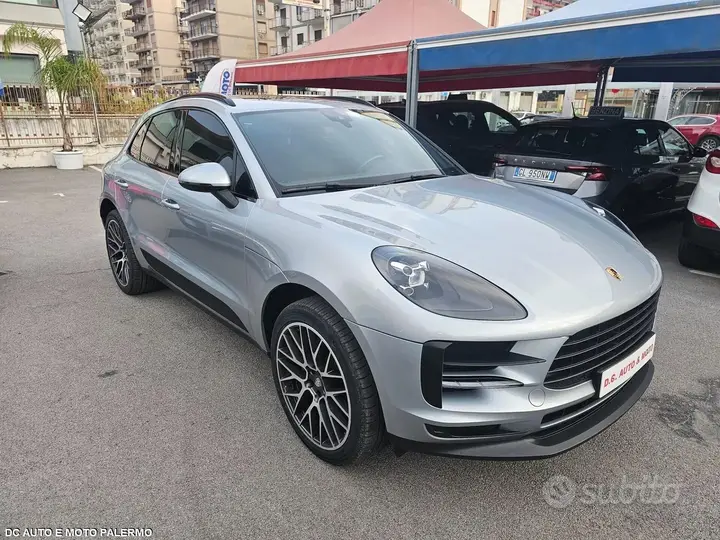 Porsche Macan 2019 photo 2