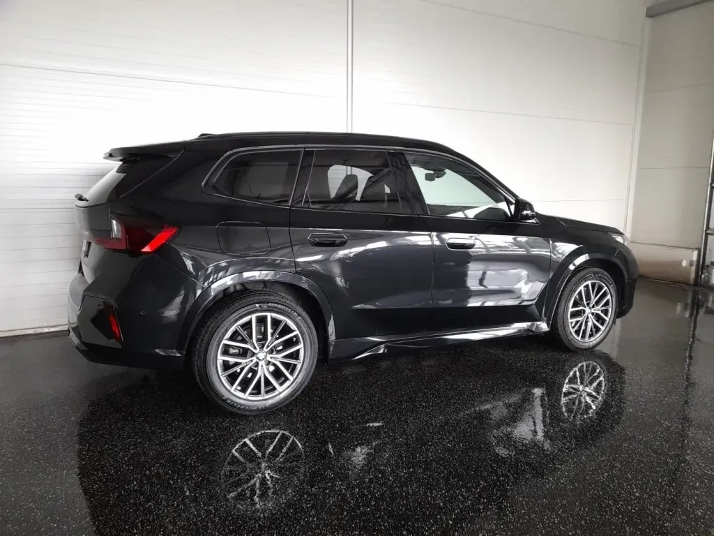 BMW X1 2023 photo 2